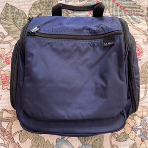 L.L. Bean Personal Organizer Toiletry Bag